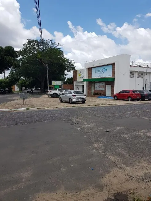 Foto 1 de para alugar, 8m² em Vila Operária, Teresina