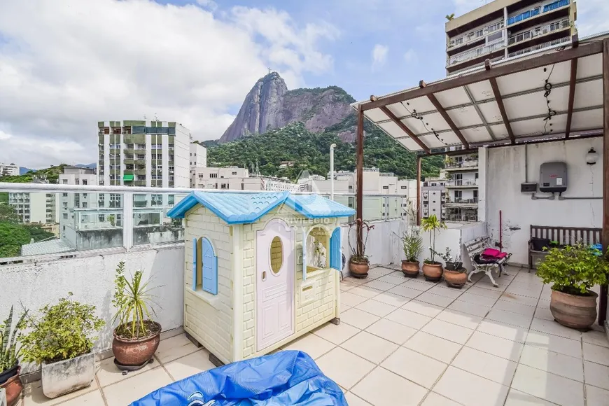 Foto 1 de Cobertura com 3 Quartos à venda, 145m² em Humaitá, Rio de Janeiro