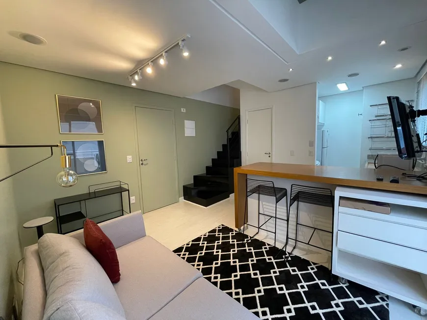 Foto 1 de Apartamento com 1 Quarto para alugar, 47m² em Itaim Bibi, São Paulo