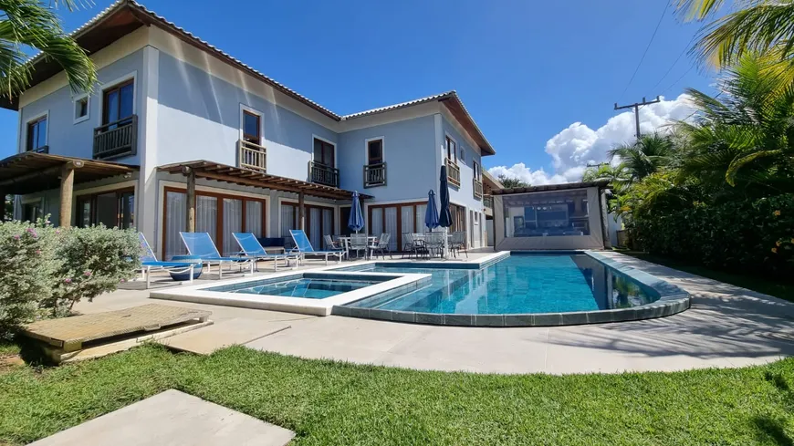 Foto 1 de Casa de Condomínio com 8 Quartos à venda, 535m² em Guarajuba, Camaçari
