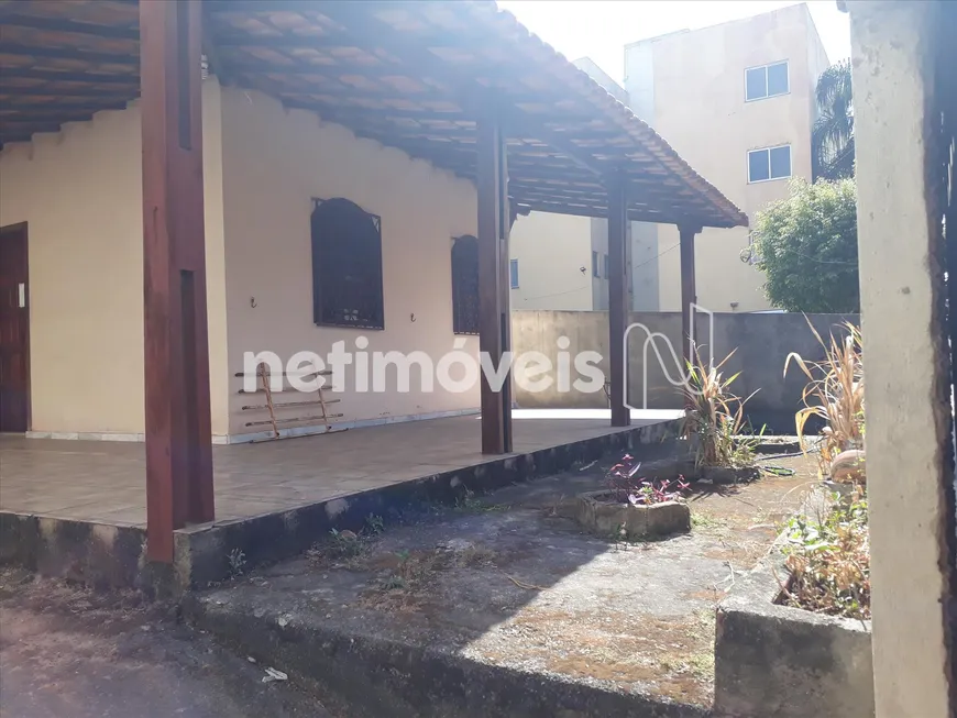 Foto 1 de Casa com 3 Quartos à venda, 155m² em Santa Cruz, Belo Horizonte