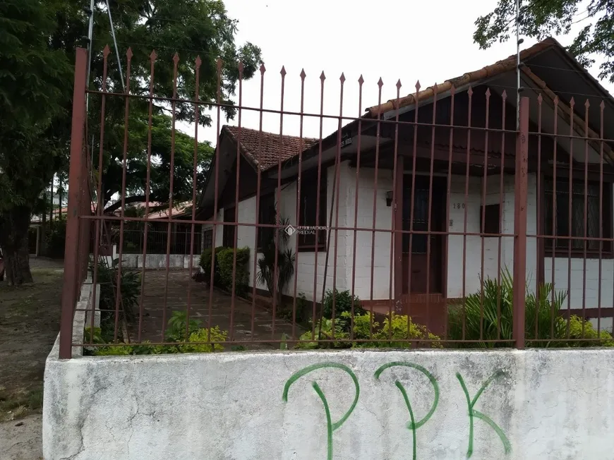 Foto 1 de Lote/Terreno à venda, 420m² em Nonoai, Porto Alegre