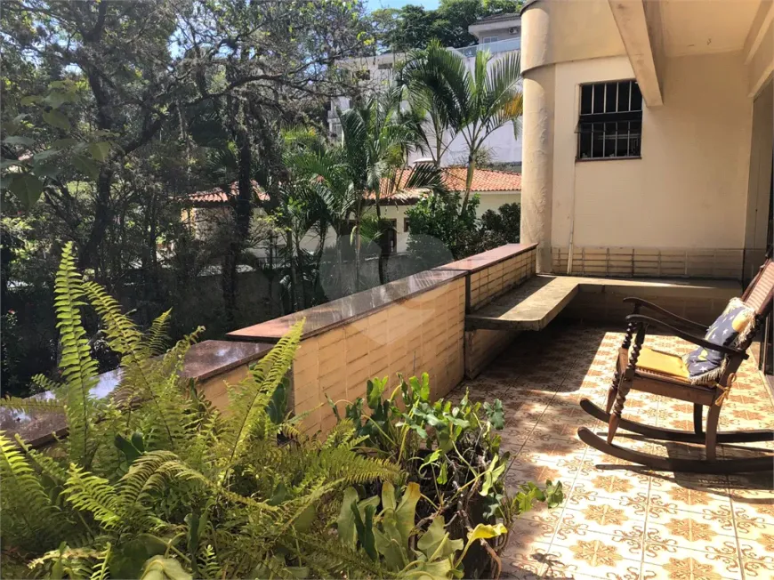 Foto 1 de Sobrado com 5 Quartos à venda, 297m² em Jardim São Bento, São Paulo