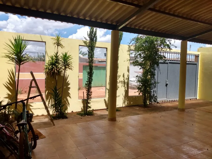 Foto 1 de Casa com 3 Quartos à venda, 215m² em Taguatinga Norte, Brasília