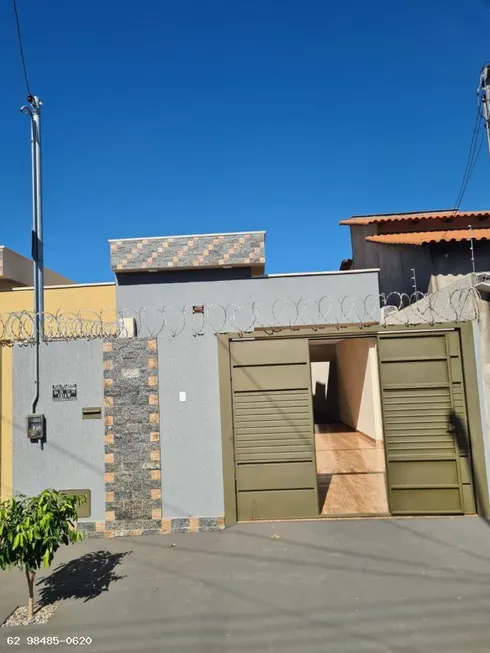 Foto 1 de Casa com 3 Quartos à venda, 120m² em Residencial Katia, Goiânia