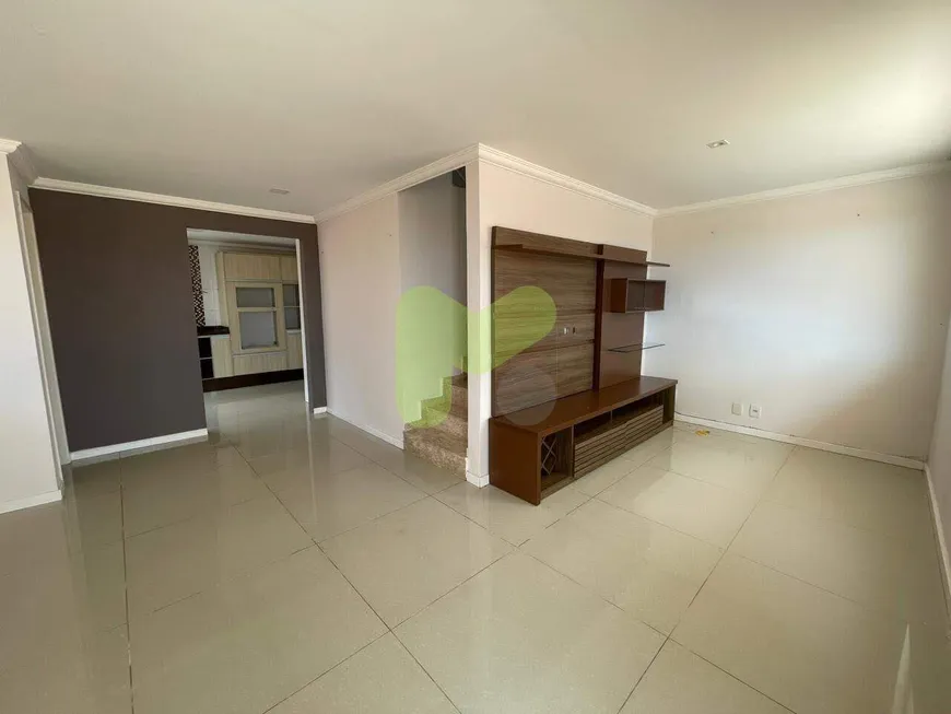 Foto 1 de Casa com 3 Quartos à venda, 110m² em Vale das Palmeiras, Macaé