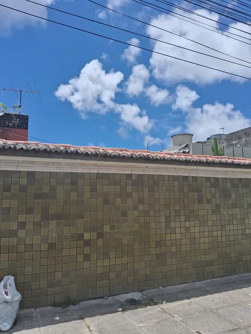 Foto 1 de Casa com 3 Quartos à venda, 150m² em San Martin, Recife
