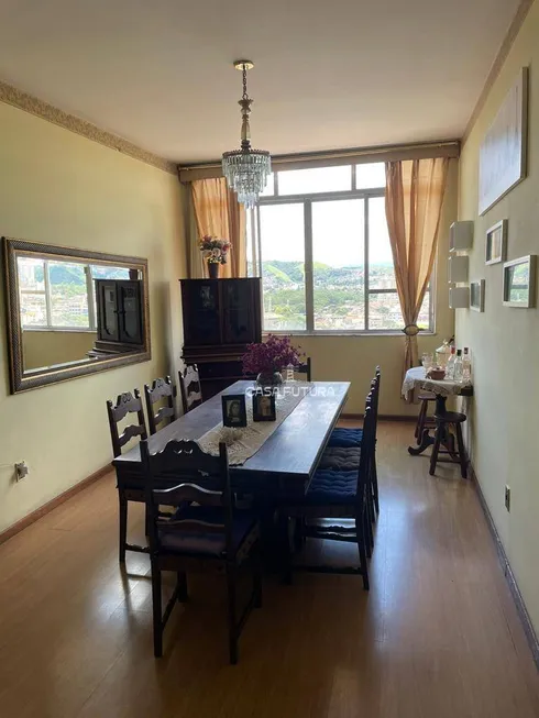 Foto 1 de Apartamento com 3 Quartos à venda, 94m² em Centro, Volta Redonda