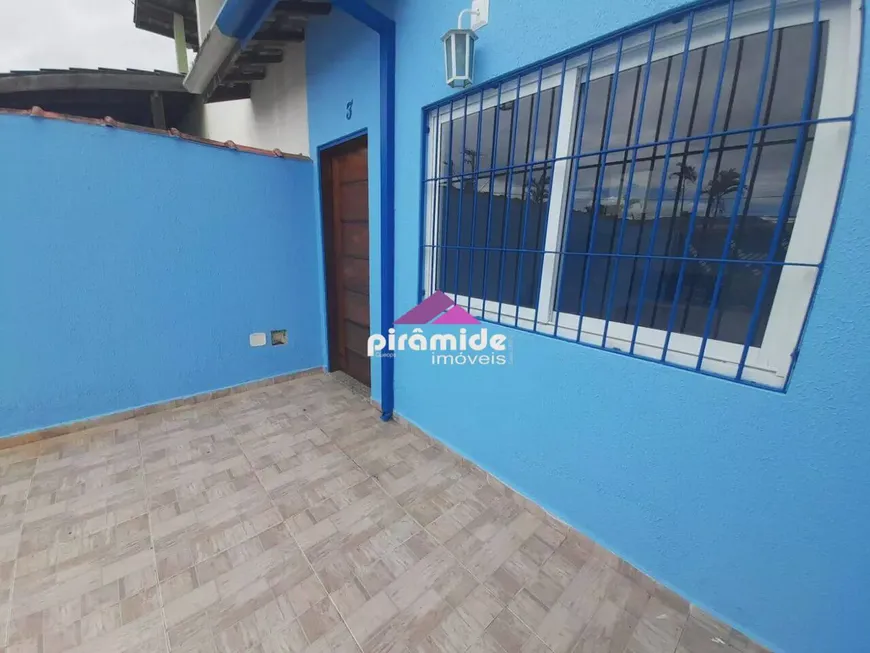 Foto 1 de Sobrado com 3 Quartos à venda, 111m² em Pontal de Santa Marina, Caraguatatuba