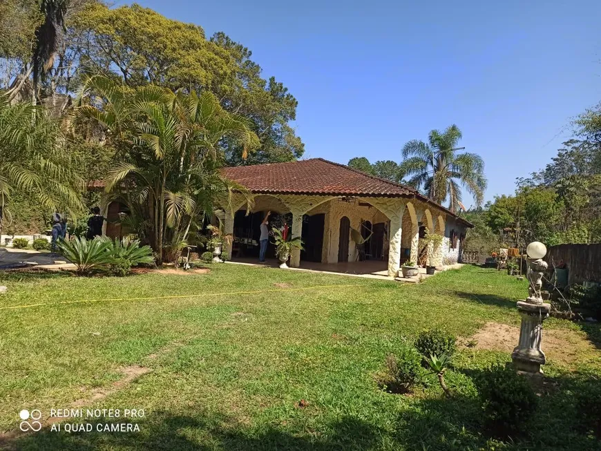 Foto 1 de Fazenda/Sítio com 5 Quartos à venda, 1150m² em Jardim Santa Lucia, Embu-Guaçu