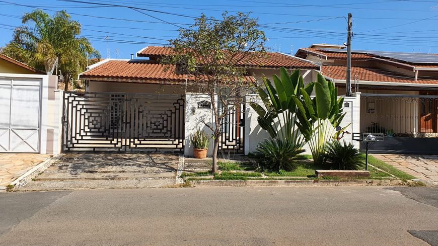 Foto 1 de Casa com 3 Quartos à venda, 164m² em Jardim Planalto, Jaguariúna