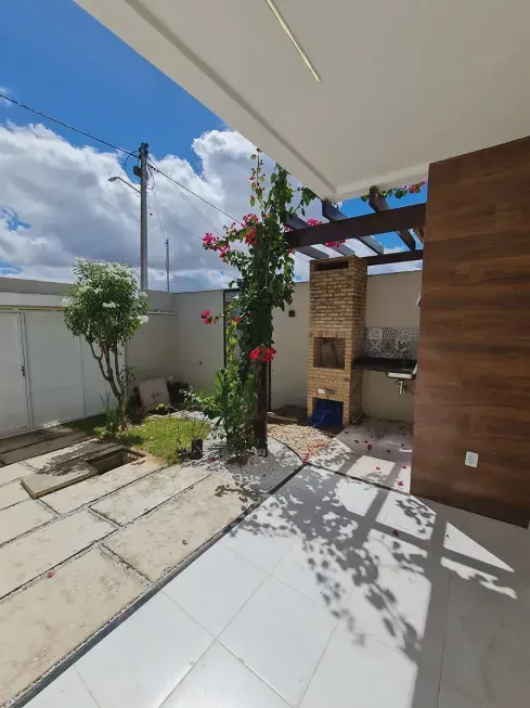 Foto 1 de Casa com 3 Quartos à venda, 87m² em Itapuã, Salvador