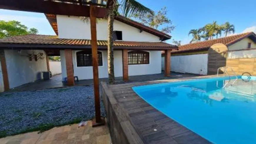 Foto 1 de Casa com 2 Quartos à venda, 129m² em Bopiranga, Itanhaém
