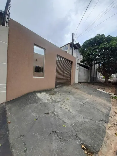 Foto 1 de Casa com 2 Quartos à venda, 70m² em Jardim Santa Alice, Londrina