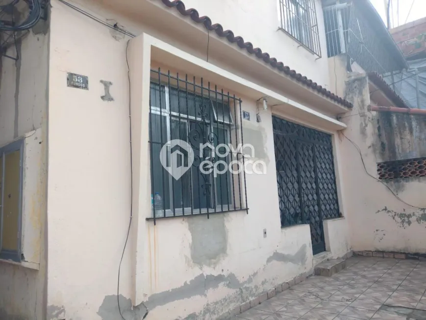 Foto 1 de Casa com 4 Quartos à venda, 60m² em Olaria, Rio de Janeiro