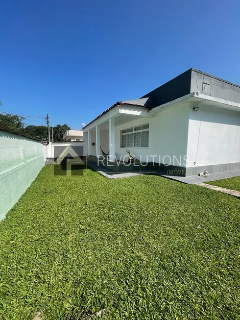 Foto 1 de Casa com 3 Quartos para alugar, 450m² em Vargem Pequena, Rio de Janeiro