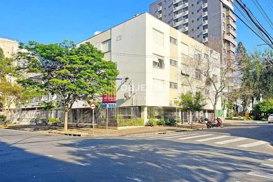 Foto 1 de Apartamento com 2 Quartos à venda, 77m² em Menino Deus, Porto Alegre