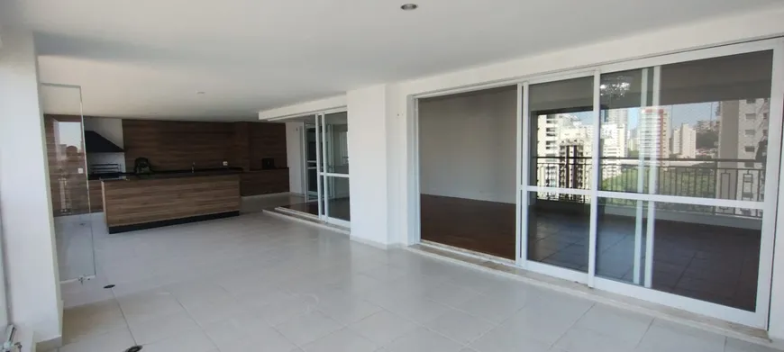 Foto 1 de Apartamento com 4 Quartos para venda ou aluguel, 250m² em Vila Mariana, São Paulo