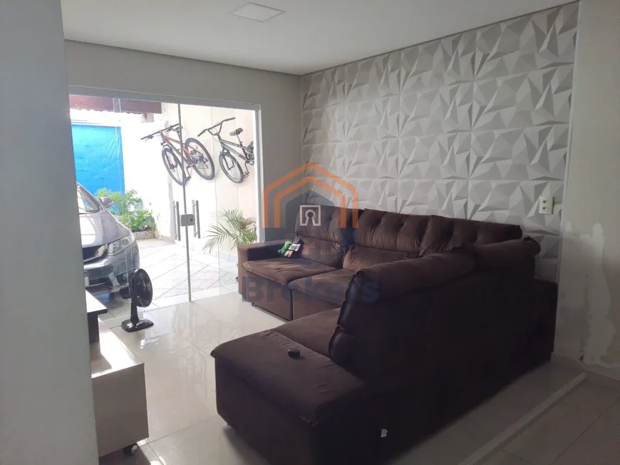 Foto 1 de Casa com 2 Quartos à venda, 128m² em Jardim Martins, Jundiaí