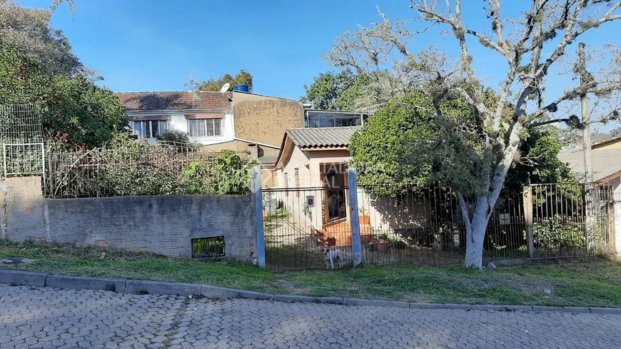 Foto 1 de Casa com 3 Quartos à venda, 100m² em Medianeira, Porto Alegre