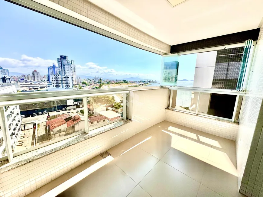 Foto 1 de Apartamento com 3 Quartos à venda, 121m² em Estreito, Florianópolis