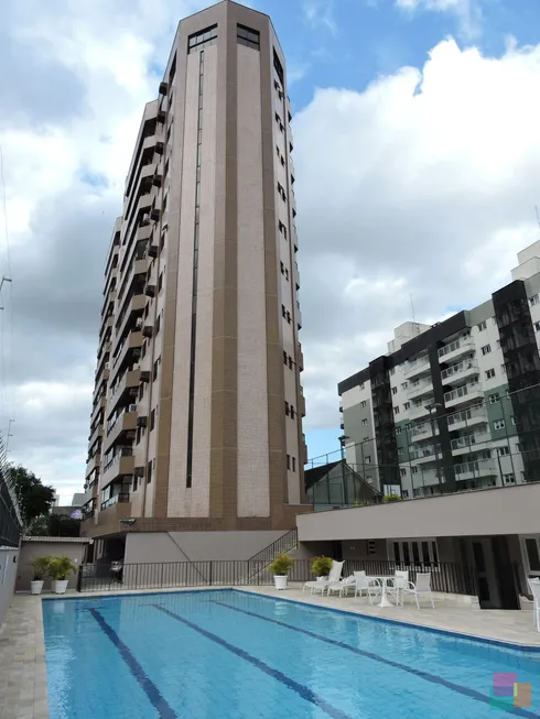 Foto 1 de Apartamento com 4 Quartos à venda, 374m² em América, Joinville