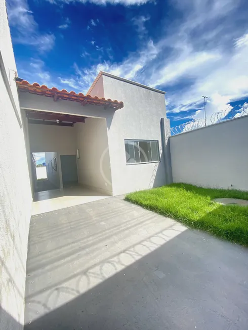 Foto 1 de Casa com 3 Quartos à venda, 98m² em Setor Marista Sul, Aparecida de Goiânia