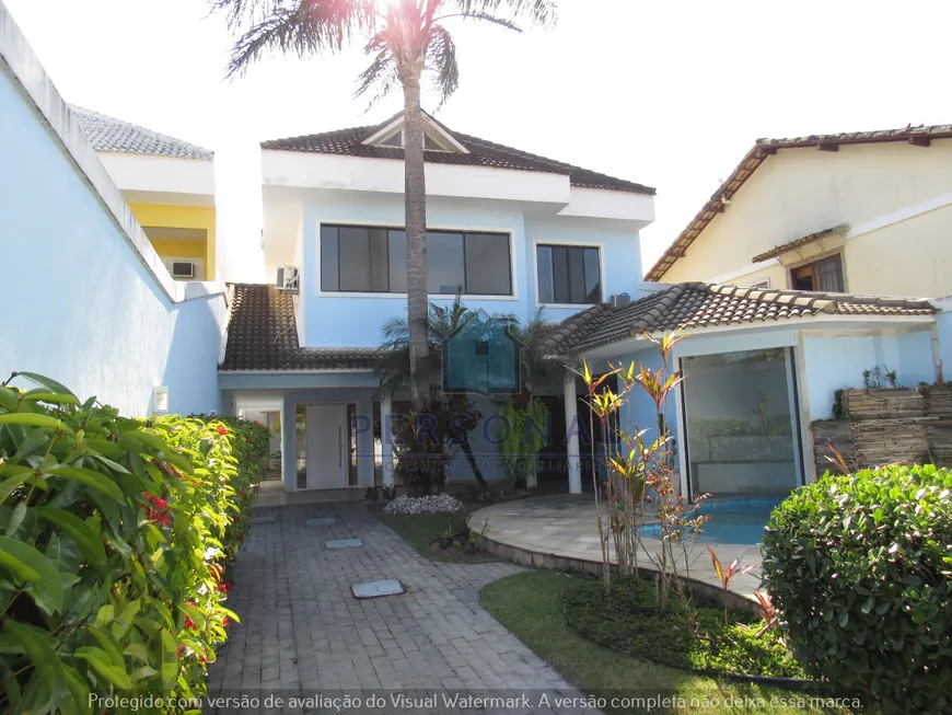 Foto 1 de Casa de Condomínio com 4 Quartos à venda, 550m² em Barra da Tijuca, Rio de Janeiro