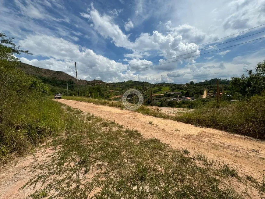 Foto 1 de Fazenda/Sítio à venda, 2506m² em Recanto das Acácias, São Roque