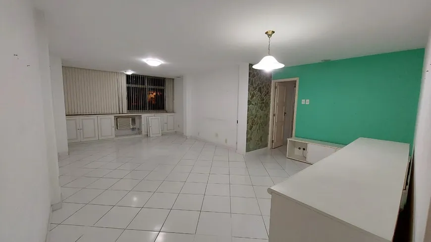 Foto 1 de Apartamento com 3 Quartos à venda, 130m² em Tijuca, Rio de Janeiro