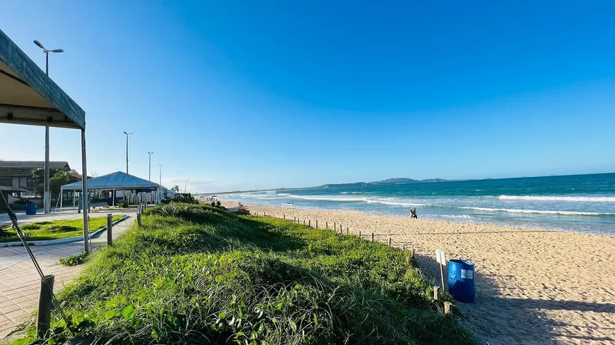 Foto 1 de Casa de Condomínio com 2 Quartos à venda, 85m² em Peró, Cabo Frio