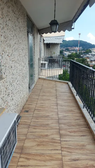 Foto 1 de Apartamento com 2 Quartos para alugar, 78m² em Irajá, Rio de Janeiro