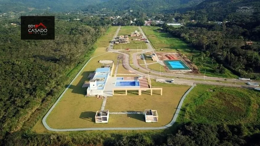 Foto 1 de Lote/Terreno à venda, 400m² em Ratones, Florianópolis