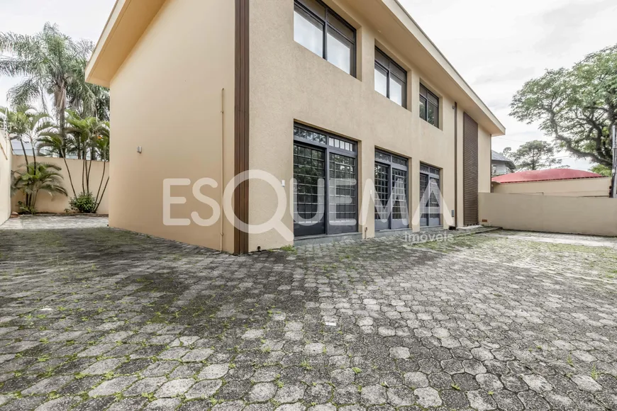 Foto 1 de Casa com 4 Quartos para venda ou aluguel, 490m² em Alto de Pinheiros, São Paulo