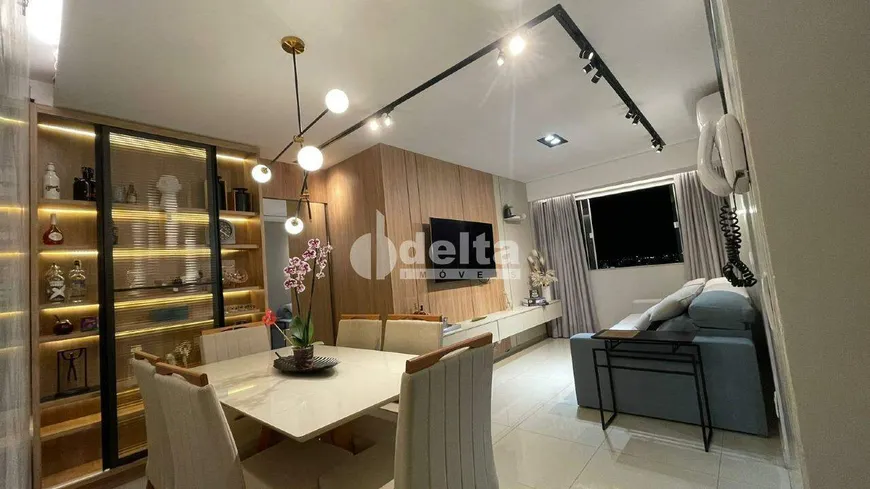 Foto 1 de Apartamento com 2 Quartos à venda, 60m² em Santa Mônica, Uberlândia