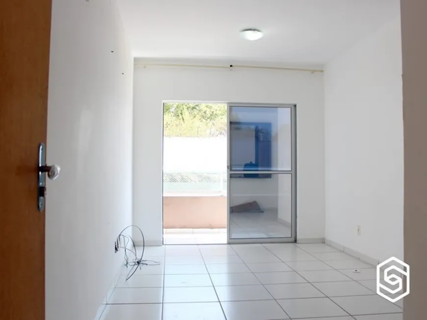 Foto 1 de Apartamento com 3 Quartos à venda, 77m² em Santo Antonio, Timon