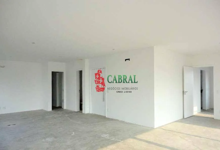 Foto 1 de Apartamento com 3 Quartos à venda, 217m² em Jardim Vila Mariana, São Paulo