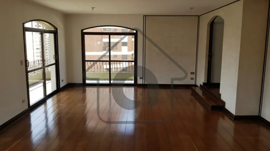 Foto 1 de Apartamento com 3 Quartos à venda, 248m² em Chácara Klabin, São Paulo