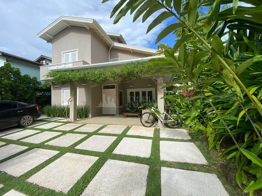 Foto 1 de Casa de Condomínio com 5 Quartos à venda, 280m² em Baleia, São Sebastião