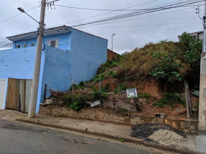 Foto 1 de Lote/Terreno à venda, 350m² em Estância São José, Poços de Caldas