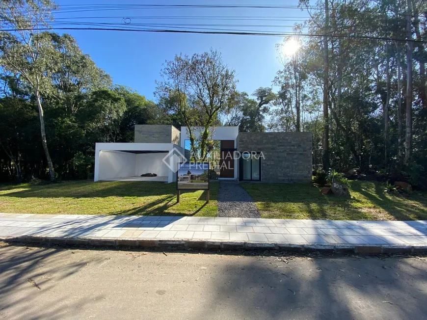 Foto 1 de Casa com 3 Quartos à venda, 225m² em Ipê Amarelo, Gramado