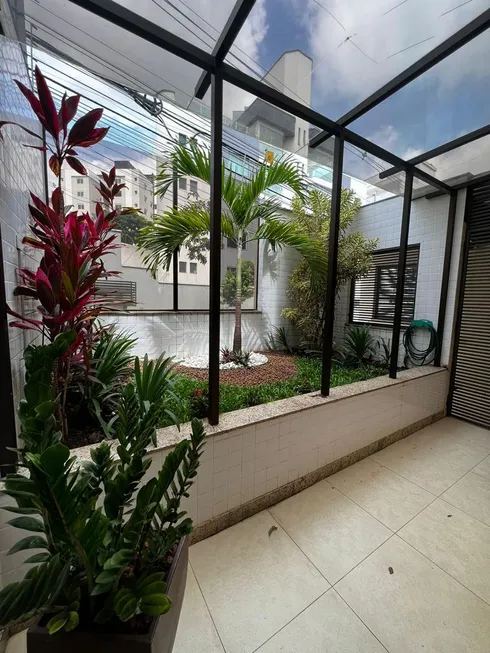 Foto 1 de Apartamento com 3 Quartos à venda, 97m² em Barreiro, Belo Horizonte