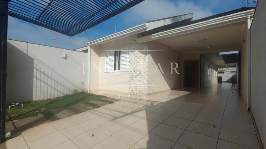 Foto 1 de Casa com 3 Quartos à venda, 127m² em Jardim Alvorada, Maringá