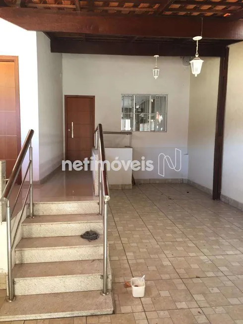 Foto 1 de Casa com 6 Quartos à venda, 360m² em Novo Eldorado, Contagem