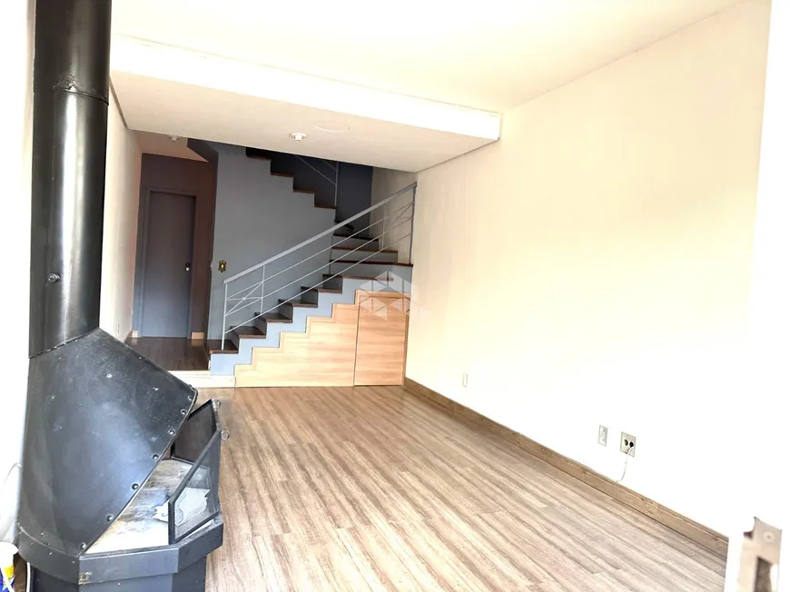 Foto 1 de Casa de Condomínio com 3 Quartos à venda, 110m² em Teresópolis, Porto Alegre