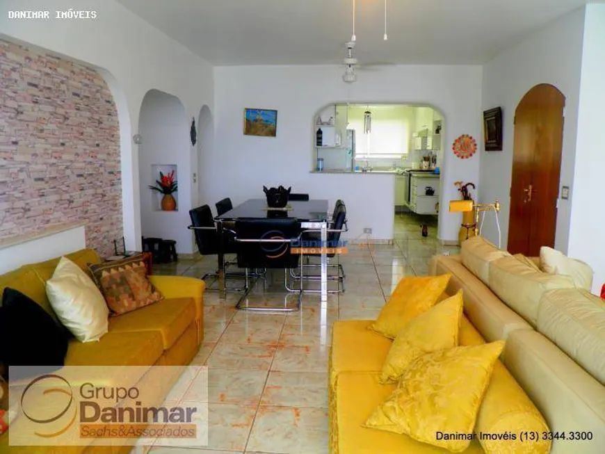 Foto 1 de Apartamento com 3 Quartos à venda, 145m² em Praia das Pitangueiras, Guarujá