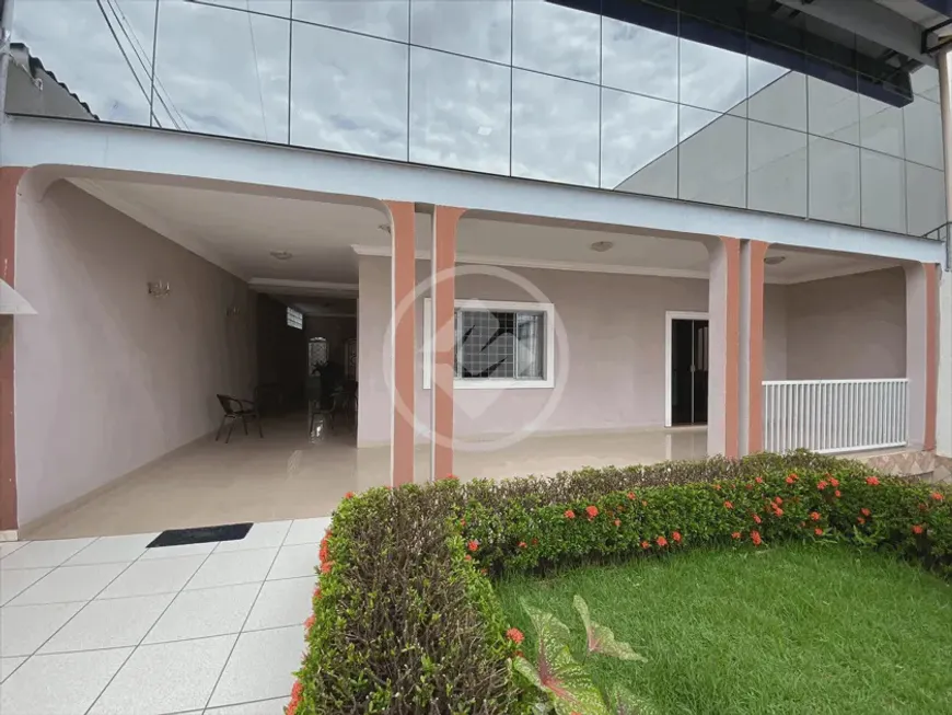 Foto 1 de Casa com 4 Quartos para alugar, 430m² em Areão, Cuiabá