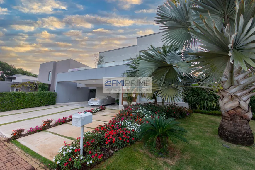 Foto 1 de Casa de Condomínio com 5 Quartos à venda, 710m² em Residencial  Aziz Louveira, Louveira