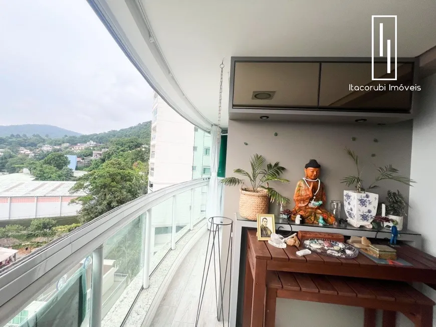 Foto 1 de Apartamento com 2 Quartos à venda, 77m² em Itacorubi, Florianópolis