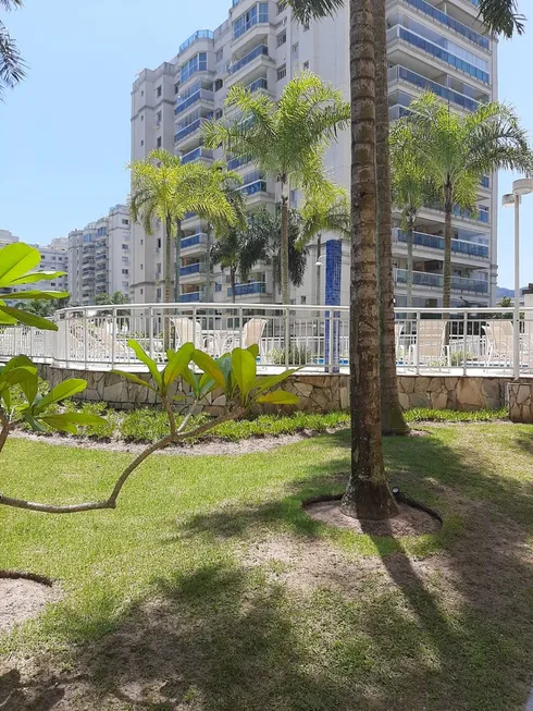 Foto 1 de Apartamento com 2 Quartos à venda, 70m² em Barra da Tijuca, Rio de Janeiro